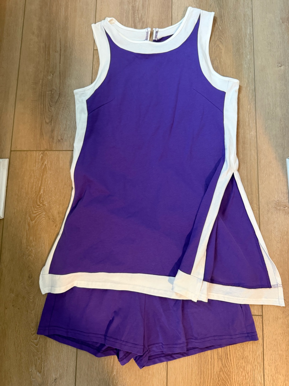 Ladies Purple Tennis skort outfit - size medium